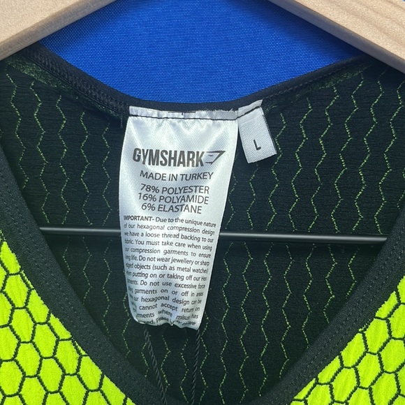 GymShark Women’s Neon Athletic Tank Top (4229) - Picture 3 of 6